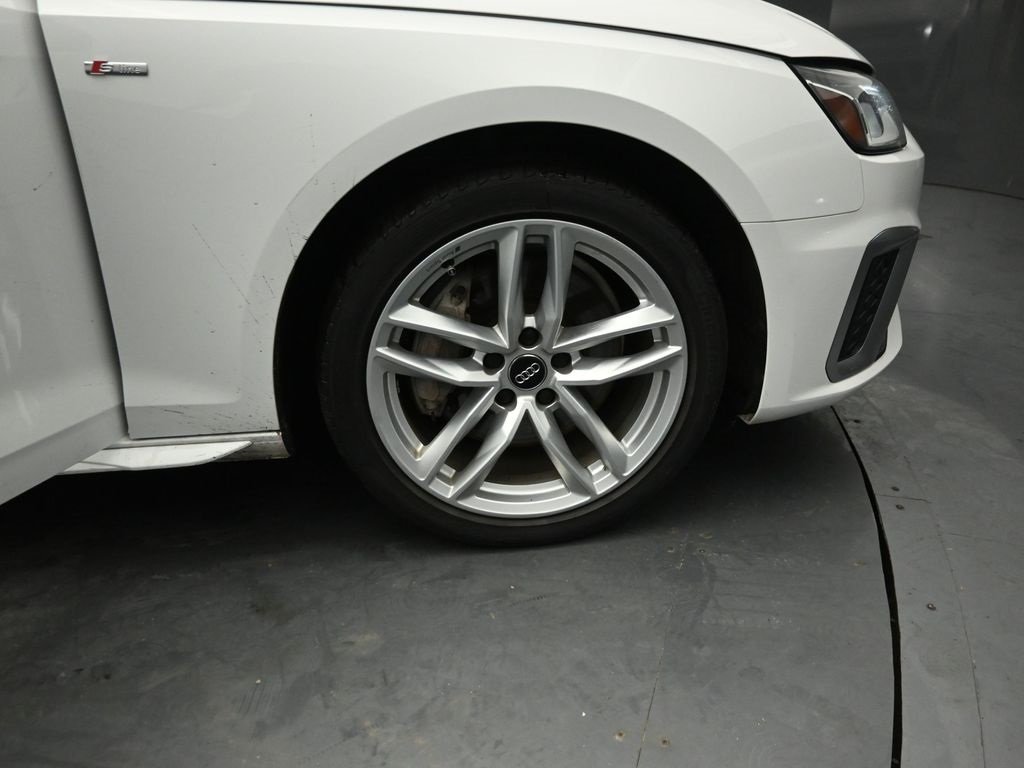 2020 AUDI A4 - Image 28