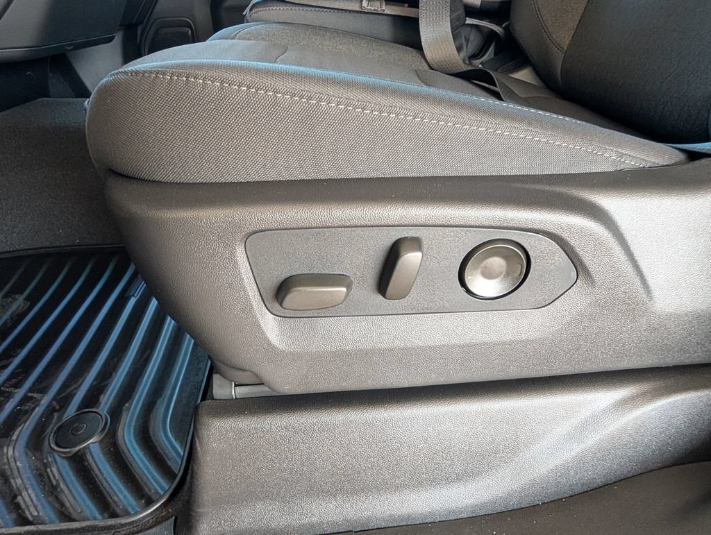 2026 Chevrolet Silverado 1500 Custom - Photo 11