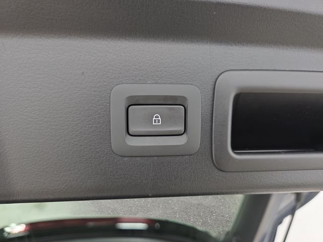 Used 2024 Gray Mazda 2.5 S Carbon Edition image 36