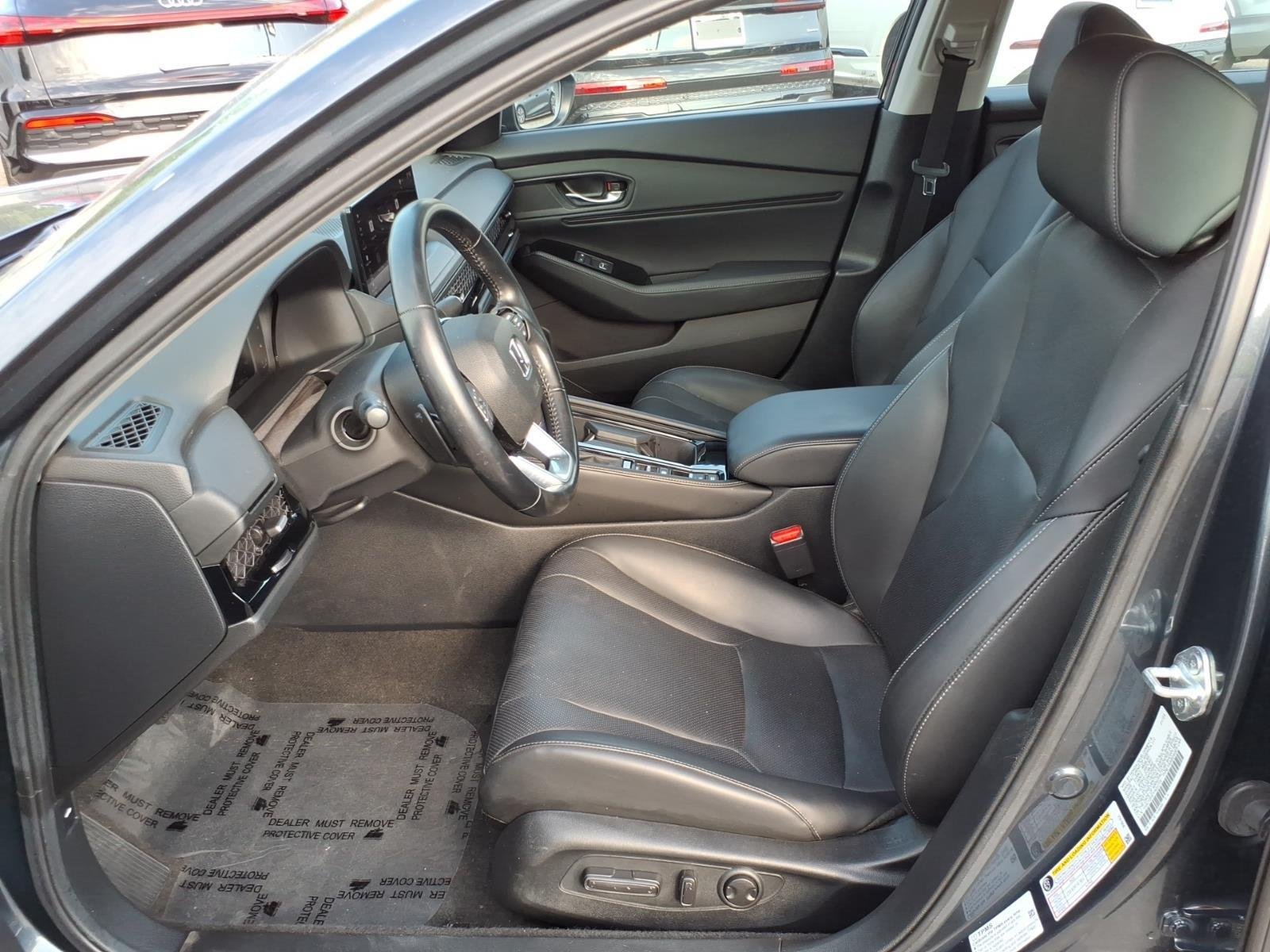 Used 2023 Meteorite Gray Metallic Honda Touring image 12