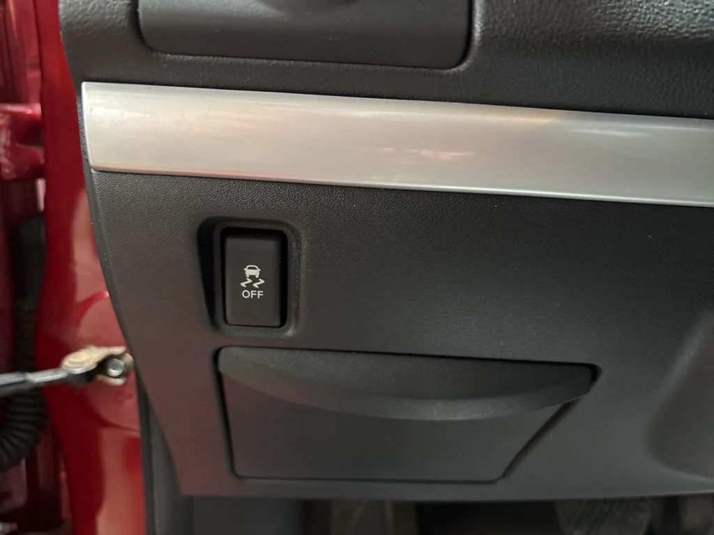 Used 2012 Red Nissan 2.0 S image 13