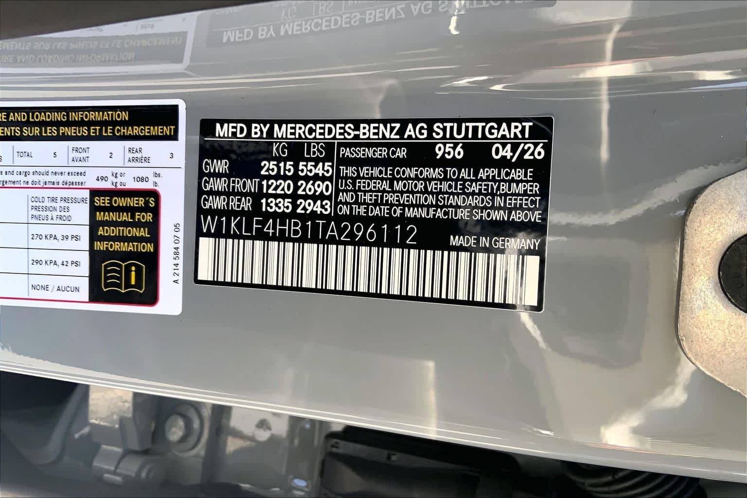 New 2026 MANUFAKTUR Alpine Grey Mercedes-Benz E 350 image 13