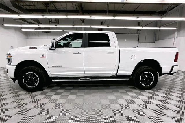 Used 2026 Bright White Clearcoat Ram Laramie image 14