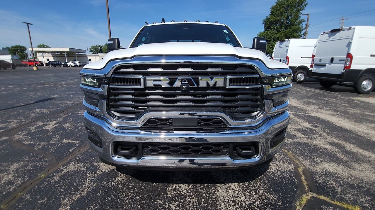 New 2026 White Ram Tradesman image 3