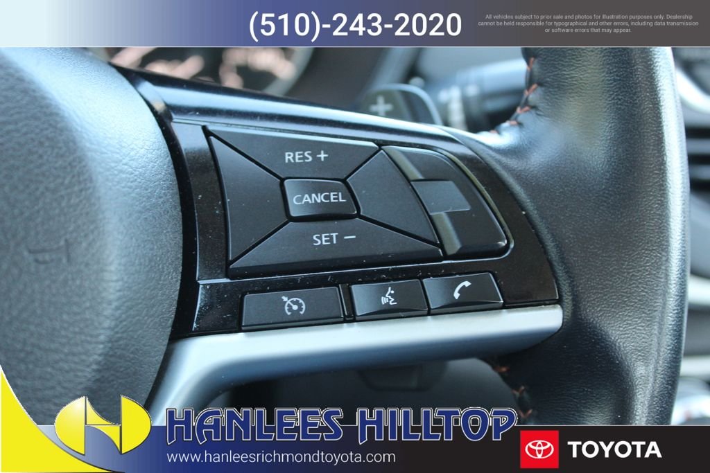 Used 2021 White Nissan 2.5 SR image 26