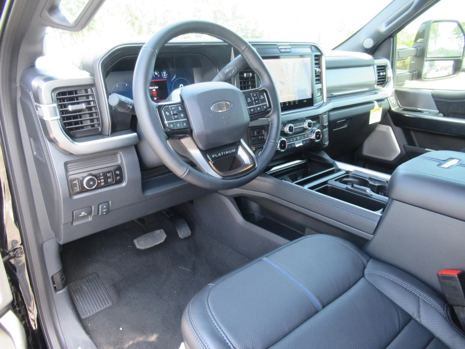 New 2026 Agate Black Metallic Ford F-350® Platinum® image 18