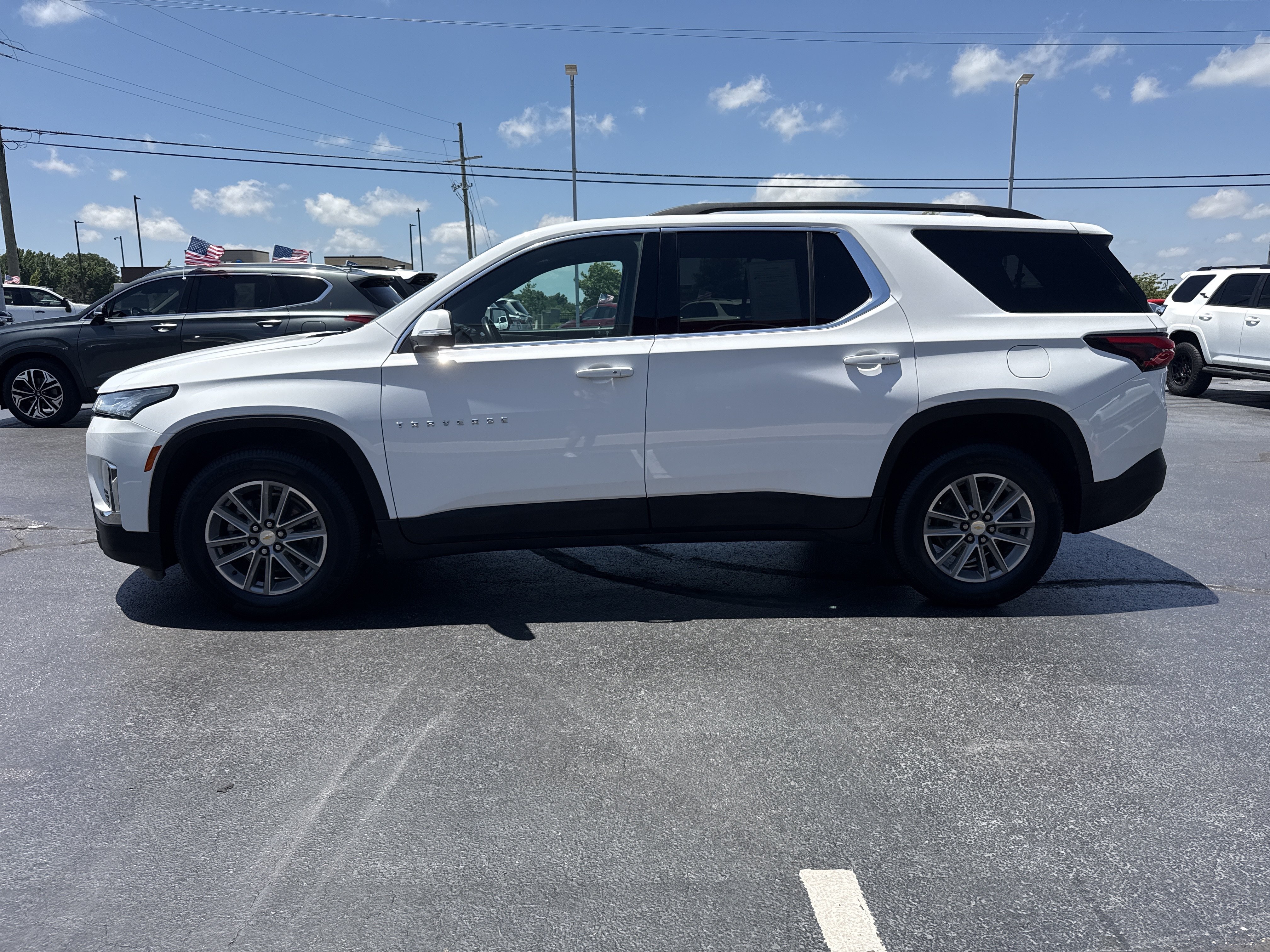 Used 2022 Summit White Chevrolet LT AWD image 13