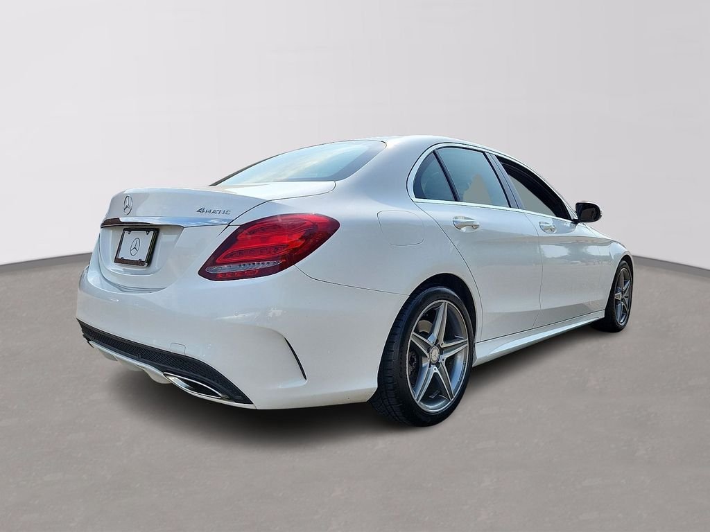 Used 2015  Mercedes-Benz C 400 image 4