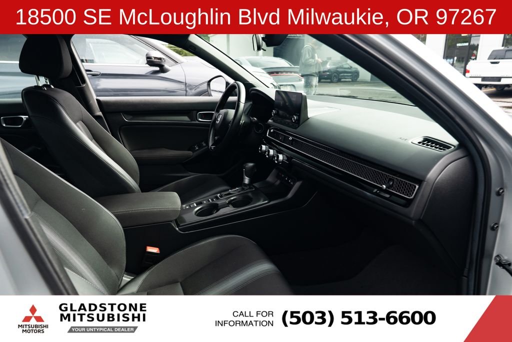 Used 2025 Solar Silver Metallic Honda Sport image 27