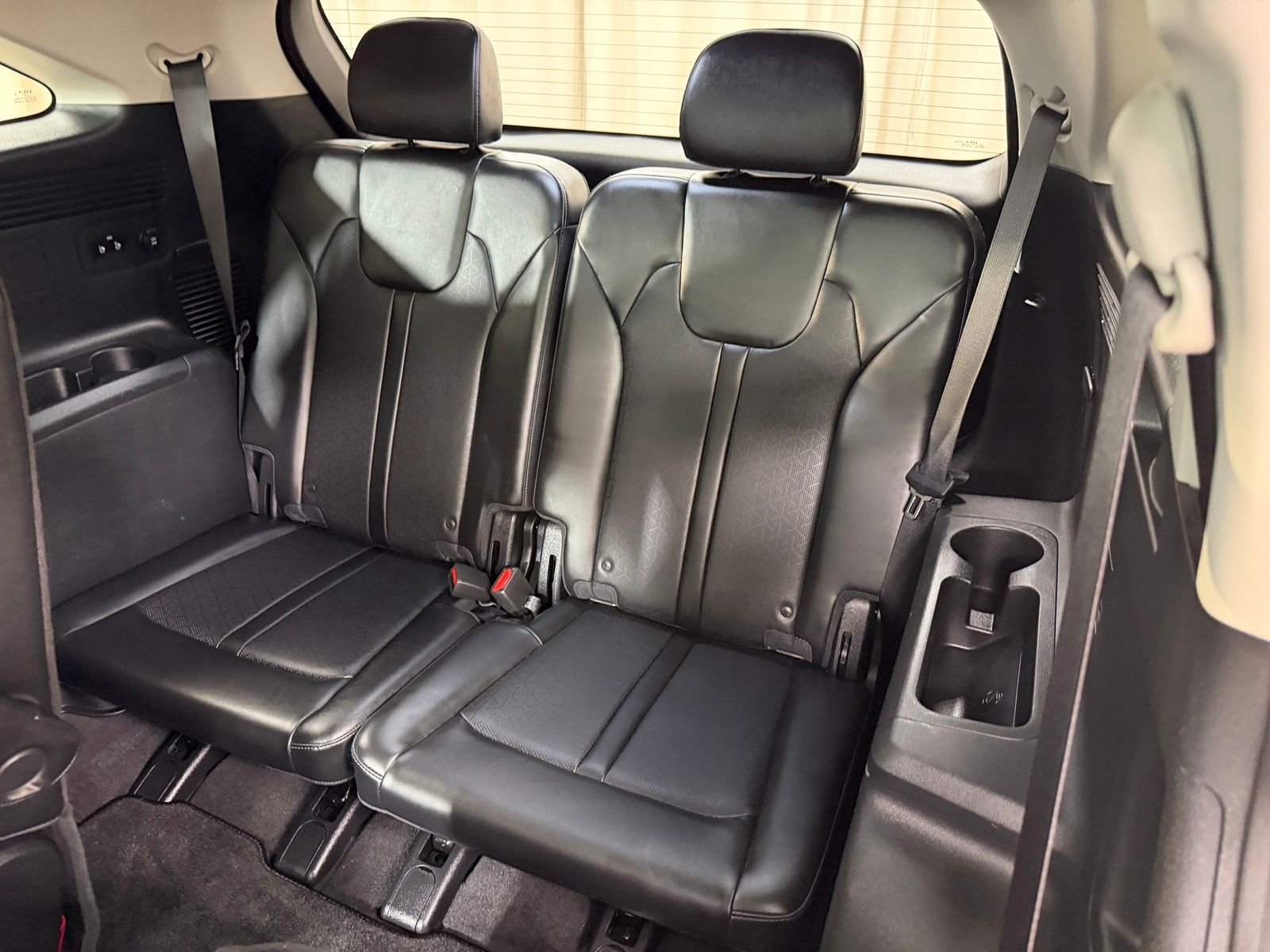 Used 2023 Silver Kia SX image 40
