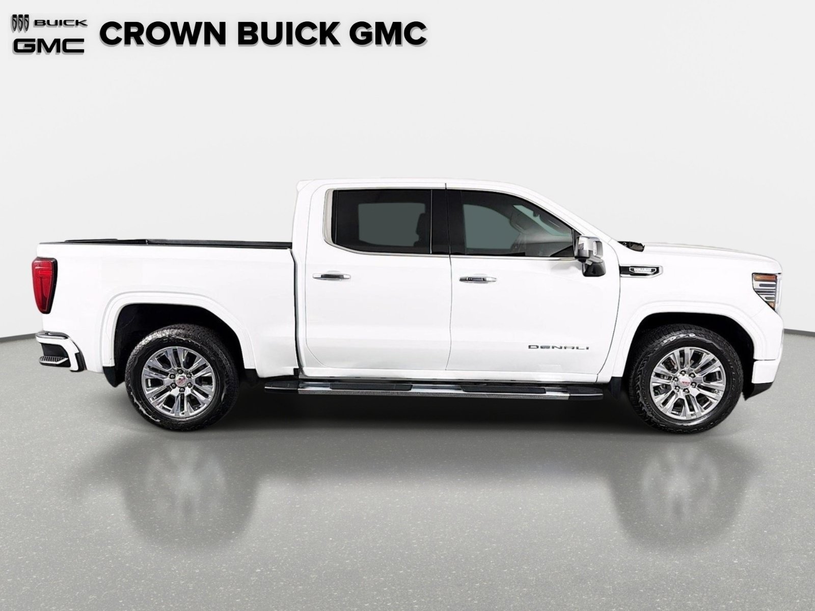 Used 2023 Summit White GMC Denali image 4