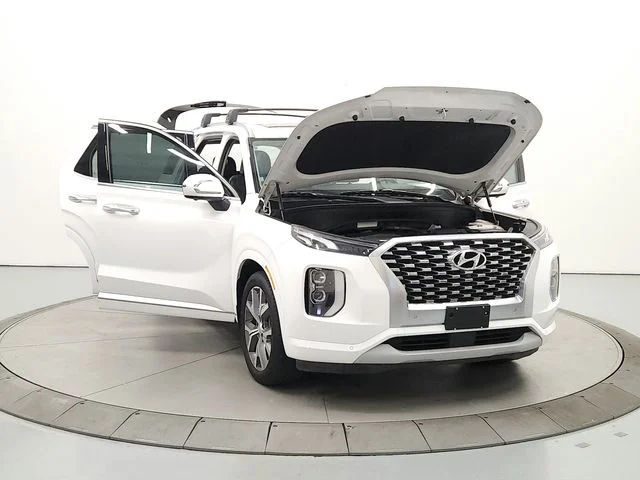 Used 2021 White Hyundai Limited image 11