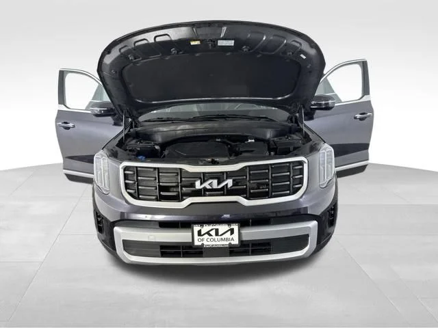 Used 2025 Gray Kia S image 13