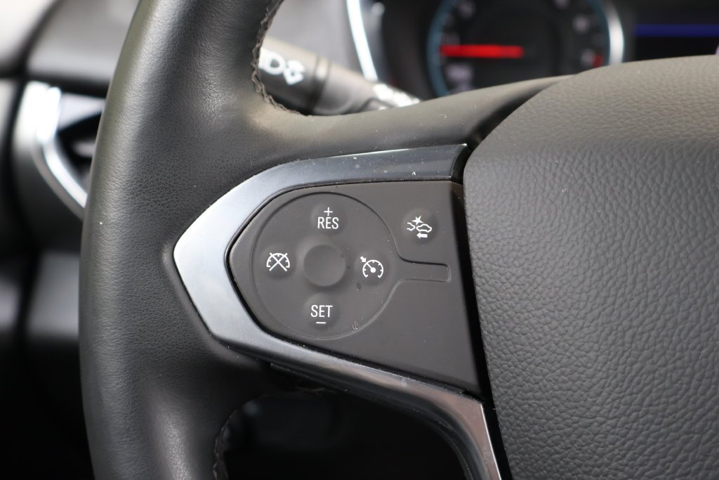 Used 2023  Chevrolet LT image 32