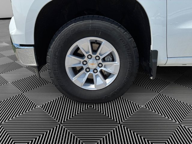 New 2026 Summit White Chevrolet LT image 9