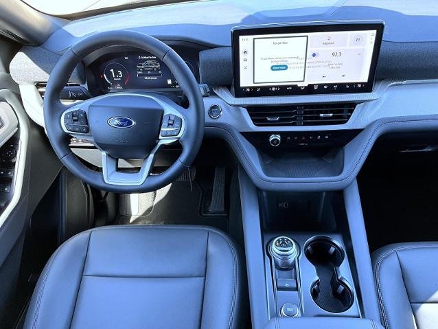 New 2027 Agate Black Metallic Ford Active image 42