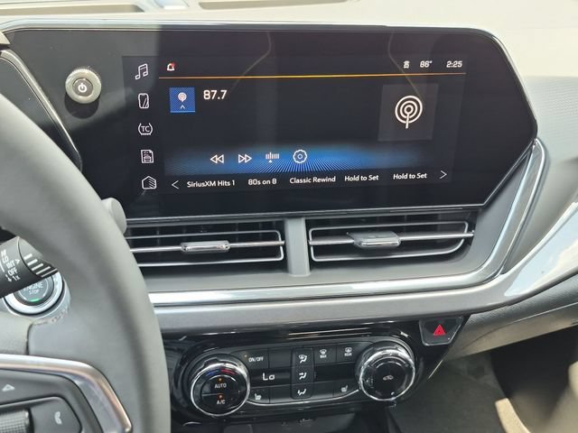 2026 Chevrolet Trax Activ - Photo 15