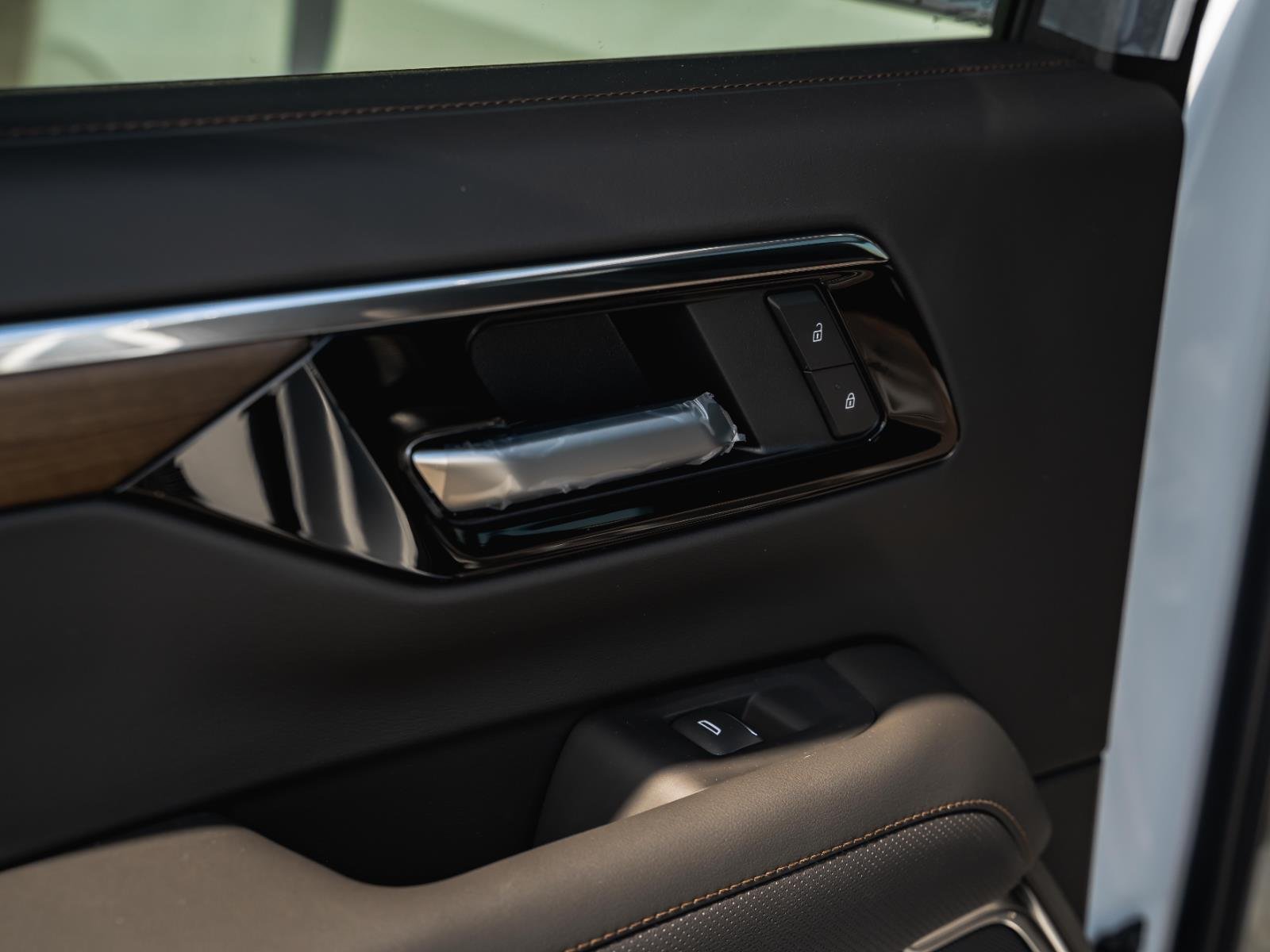 2026 Chevrolet Suburban High Country - Photo 78