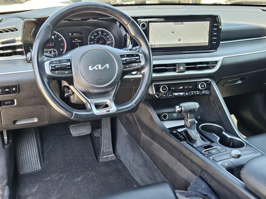 Used 2022 Black Kia GT-Line image 38