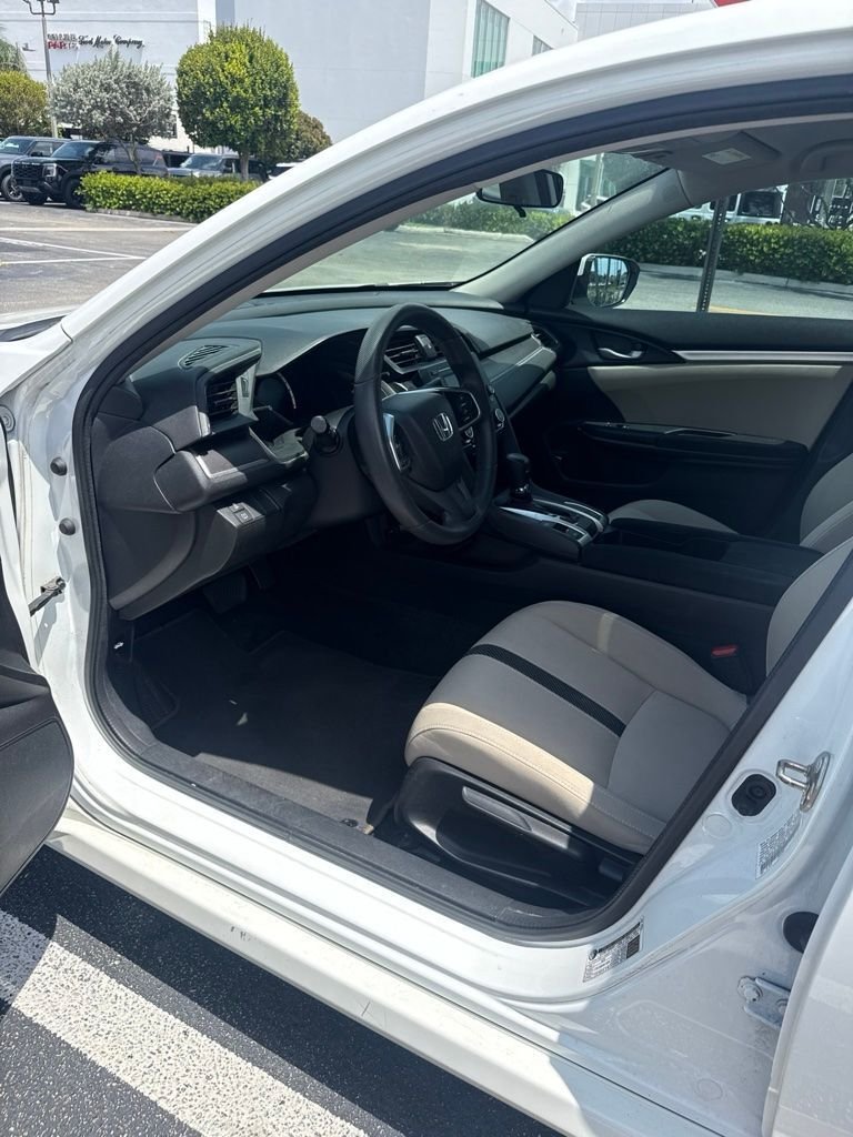 Used 2016 White Honda LX image 5