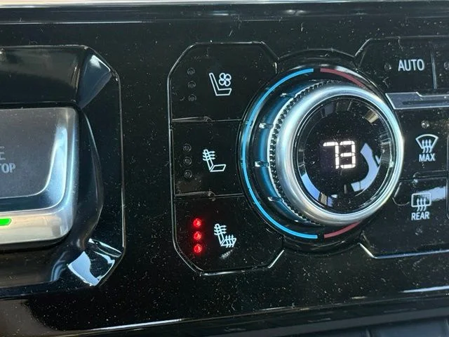 Used 2025 Silver GMC Denali image 26