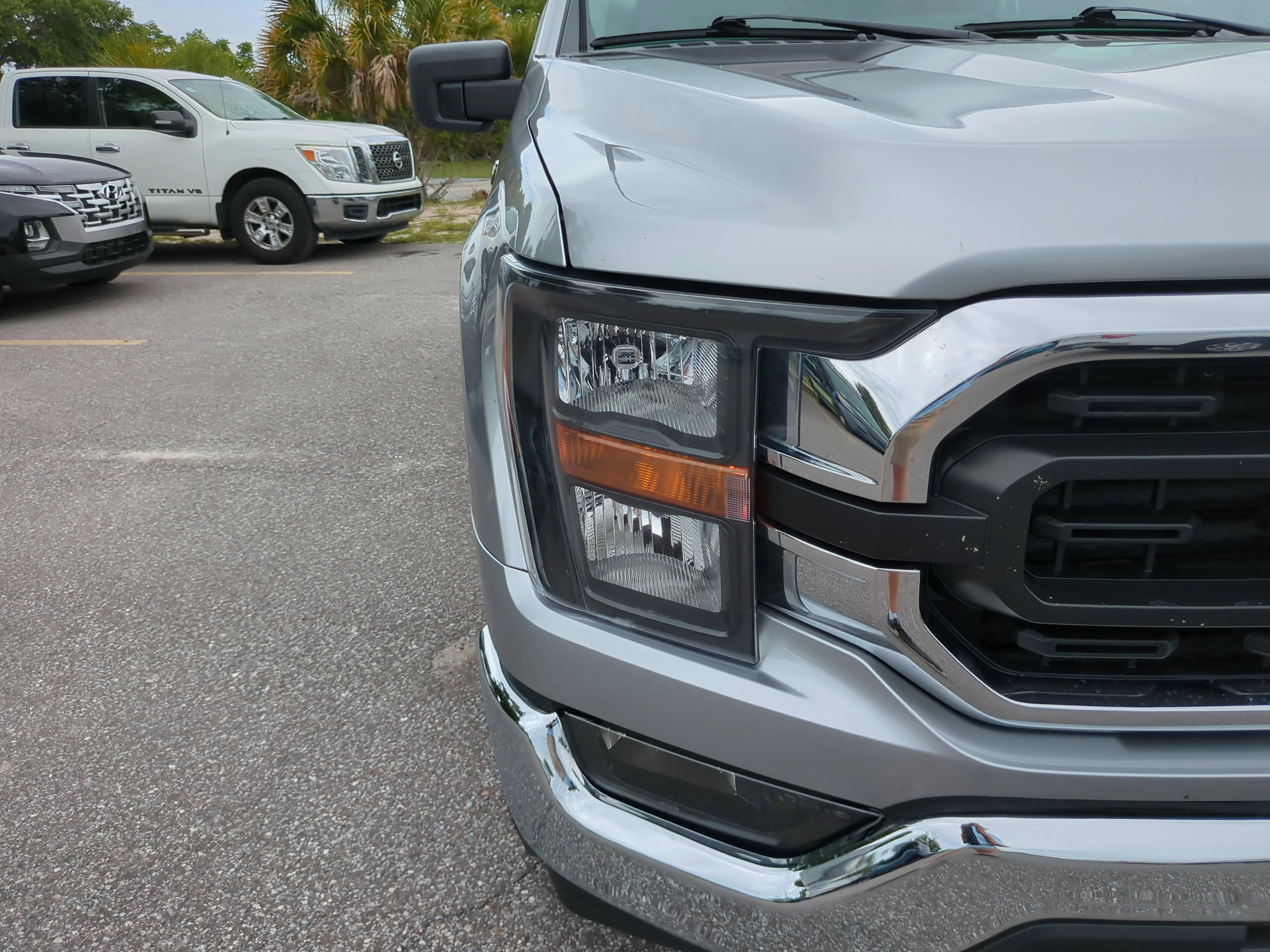 Certified Used 2023 Iconic Silver Metallic Ford XLT image 11