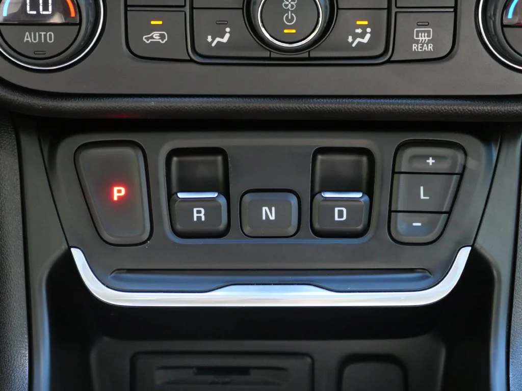 Certified Used 2020 Gray GMC SLT image 18
