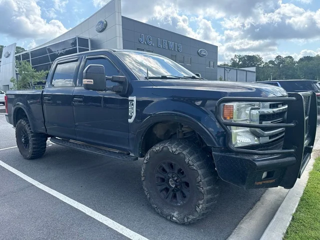 2022 Ford F-250SD Lariat