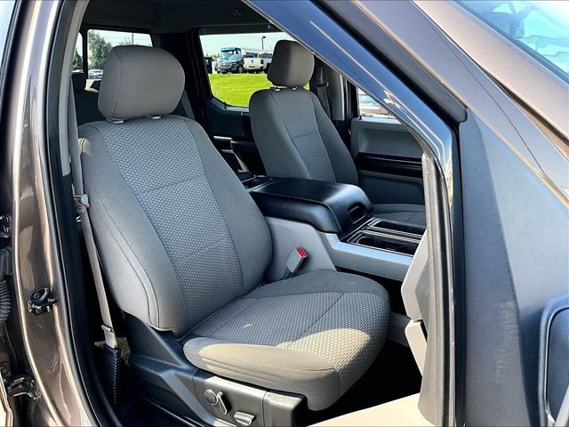 Used 2017 Caribou Metallic Ford XL image 11