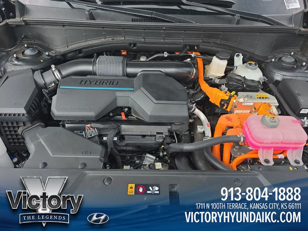 Used 2025 Black Hyundai Calligraphy image 23