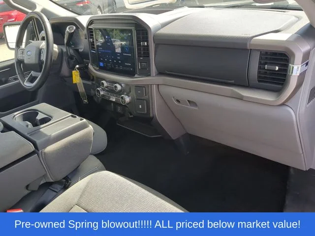 Used 2025 Gray Ford XLT image 44