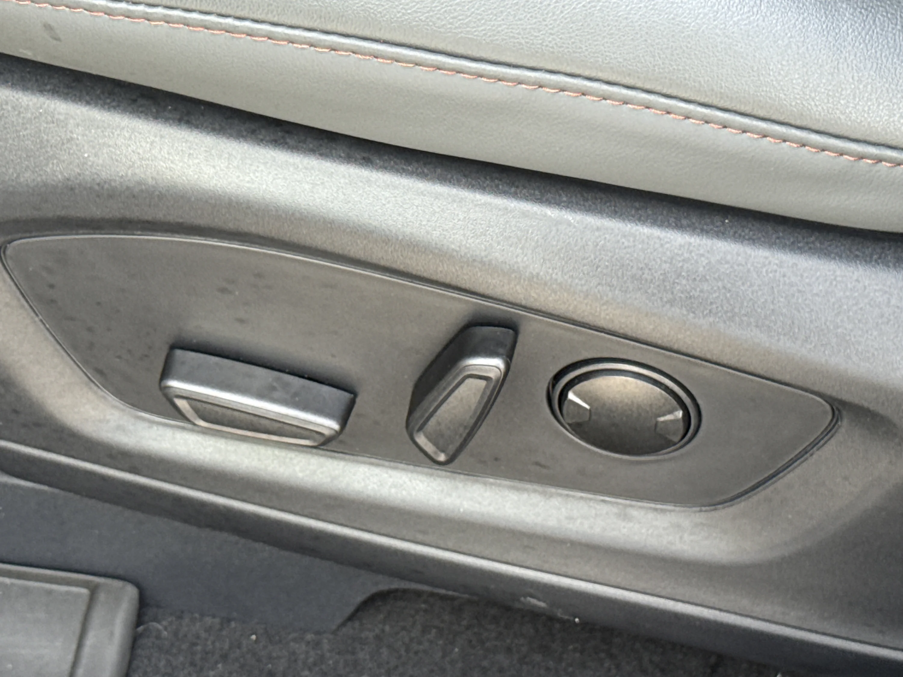 Used 2026 Carbonized Gray Metallic Ford Active image 31