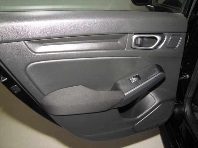 Certified Used 2023 Crystal Black Pearl Honda  image 46