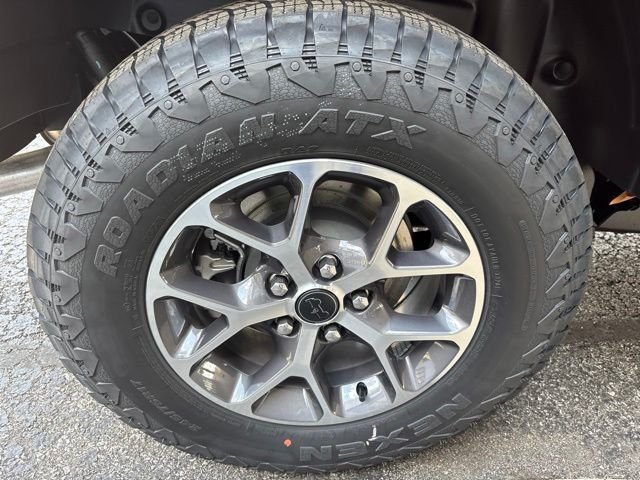 New 2026 Joose Exterior Paint Jeep Sport S image 30