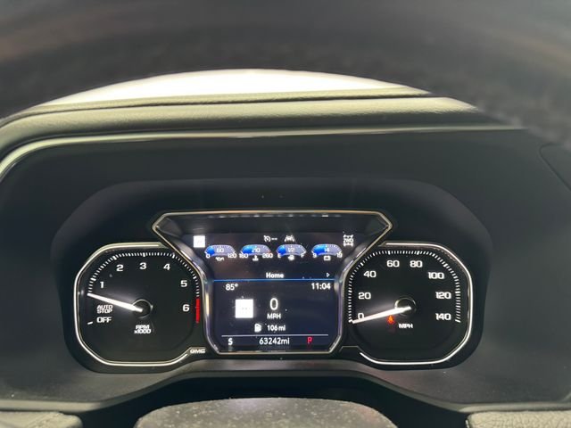Used 2021 White Frost Tricoat GMC Denali image 2