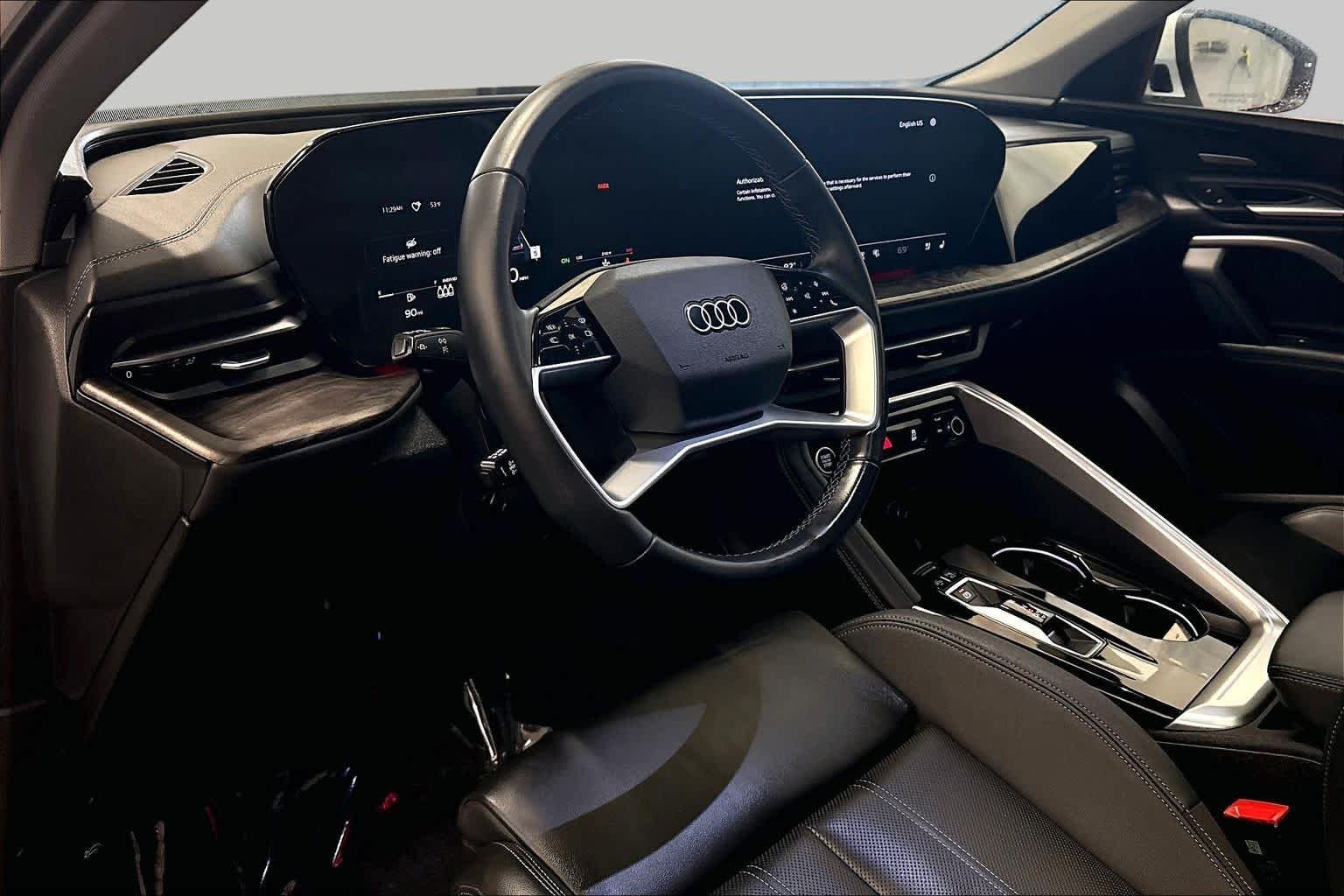 Used 2025 Glacier White Metallic Audi Premium Plus image 18