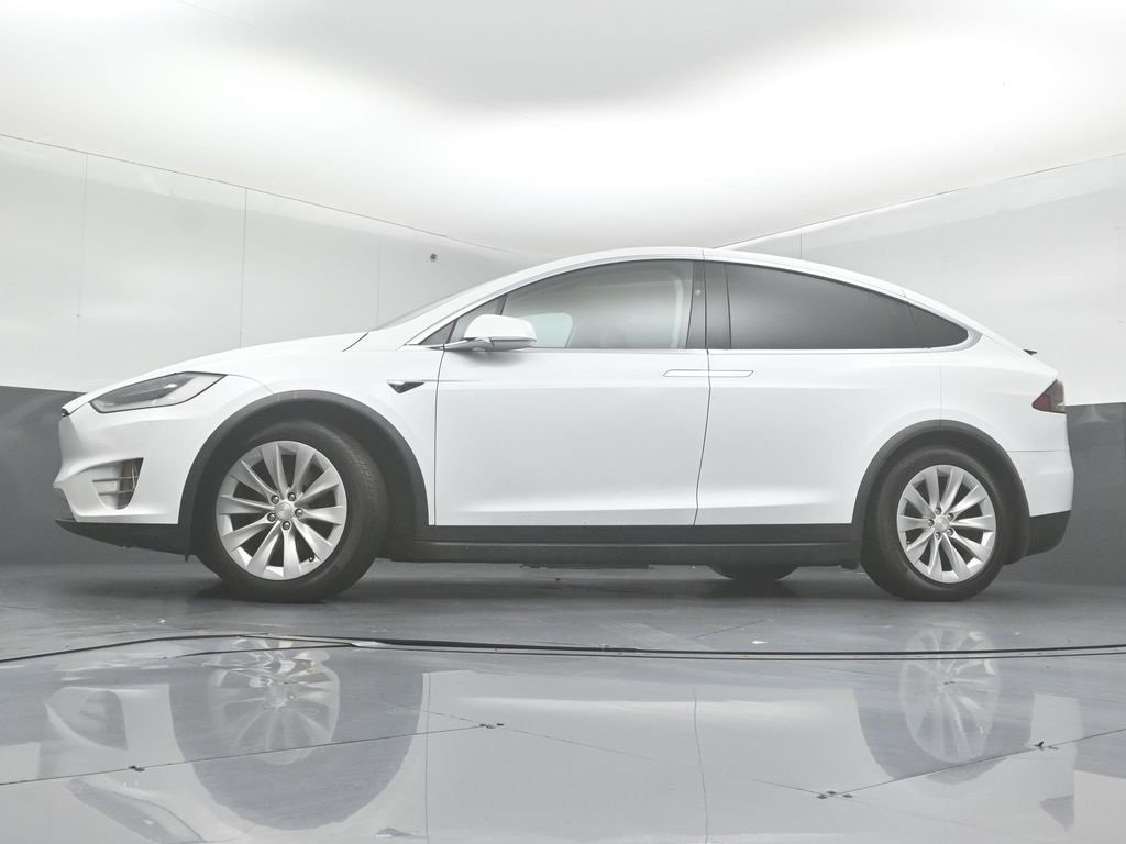 2018 TESLA MODEL X - Image 27