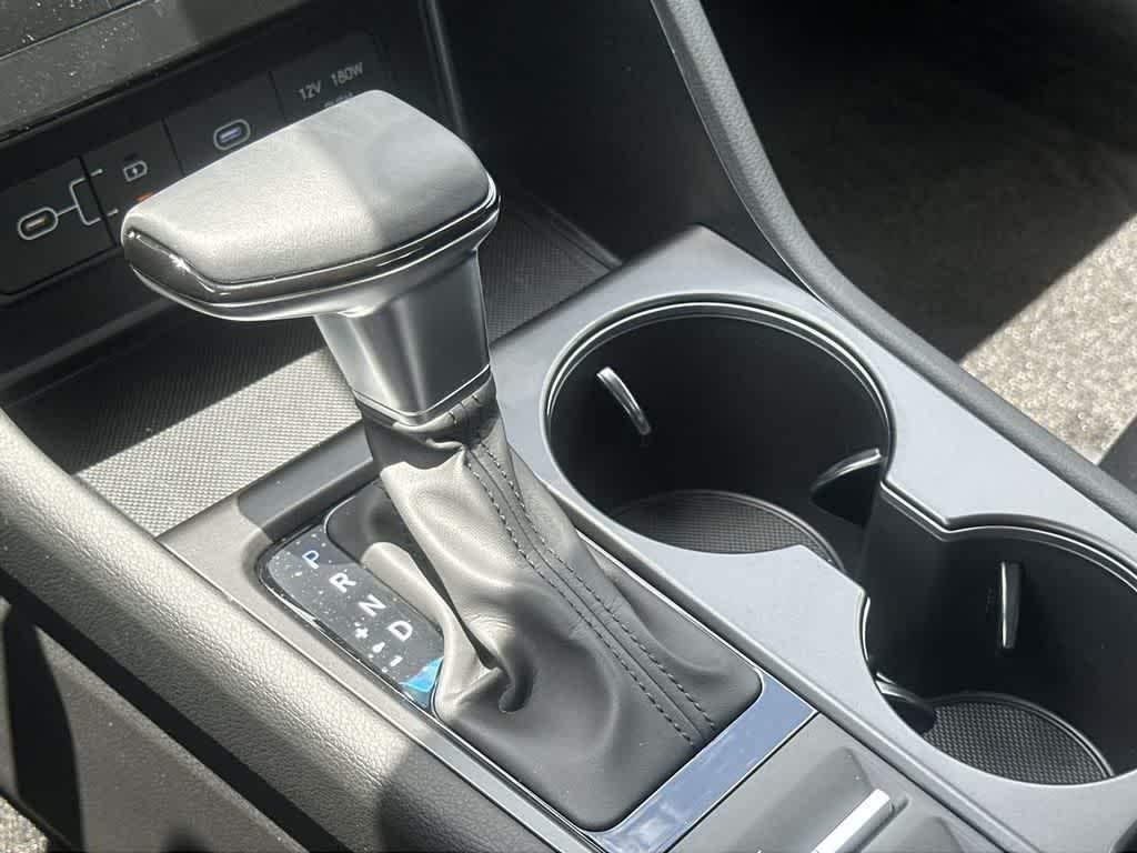 New 2026 Ultimate red Hyundai SE image 28