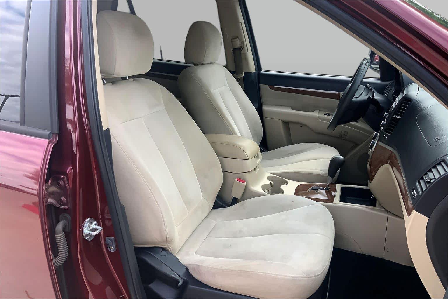 Used 2009 Dark Cherry Red Hyundai GLS image 8