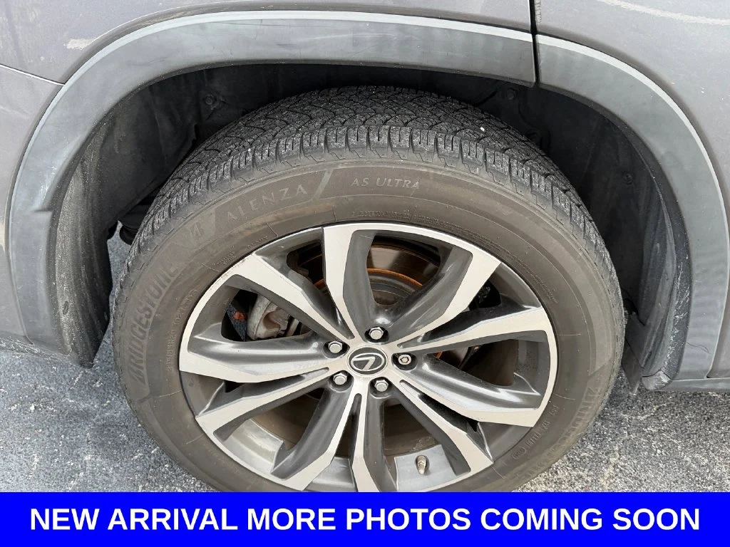 Used 2018 Gray Lexus 450hL Premium image 10