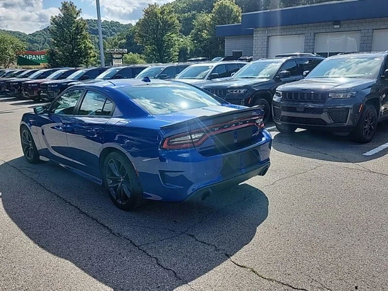 Used 2019 Blue Dodge R/T Scat Pack image 5