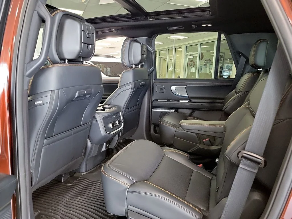 New 2027 Bronze Fire Metallic Tinted Clearcoat Ford Tremor® image 9