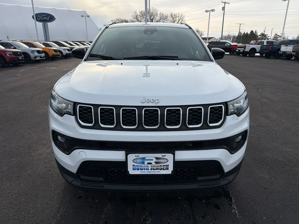 2026 Jeep Compass Latitude - Photo 8