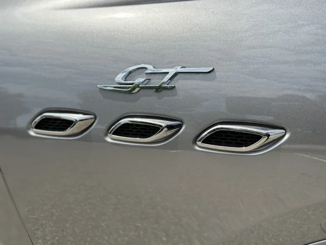 2022 Maserati Levante GT - Photo 16