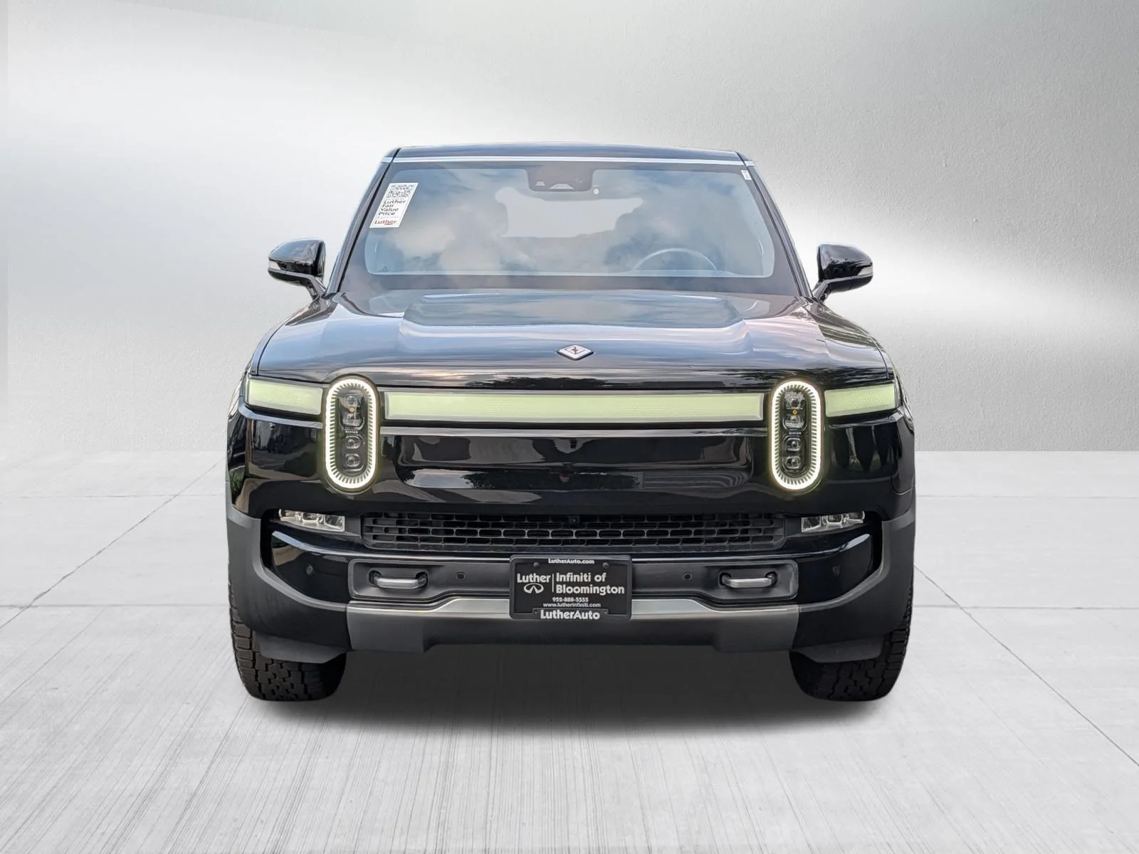 Used 2023 Rivian R1S Adventure with VIN 7PDSGABA4PN004493 for sale in Bloomington, MN