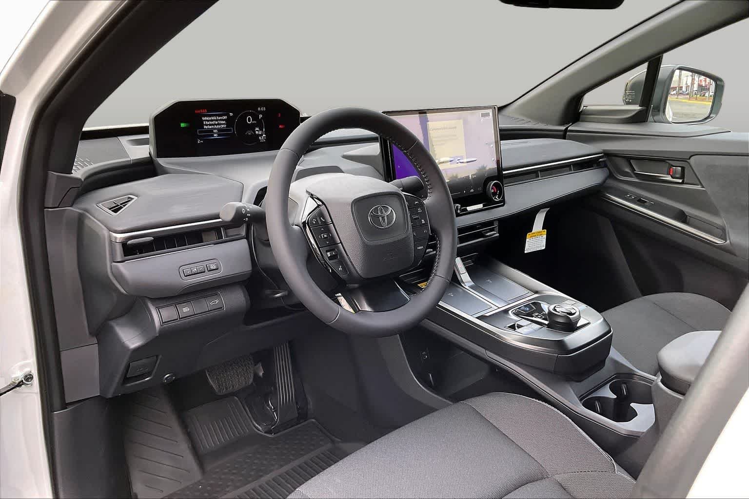 2026 Toyota C-HR SE - Photo 8