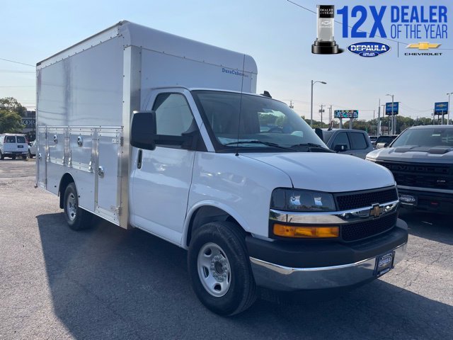 2025 Chevrolet Express Cutaway