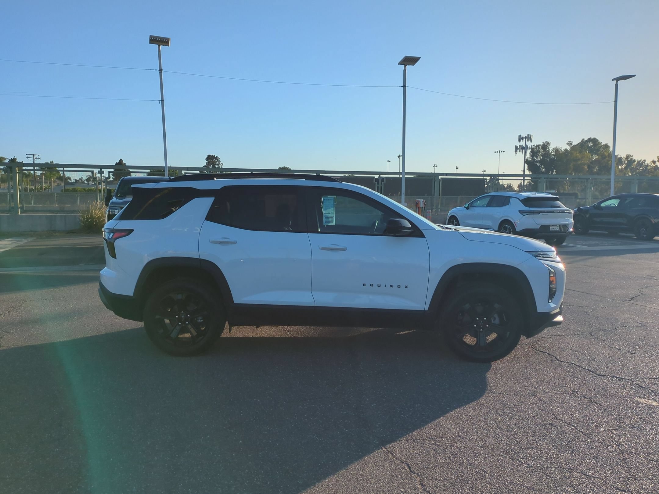 New 2027 Summit White Chevrolet LT image 6