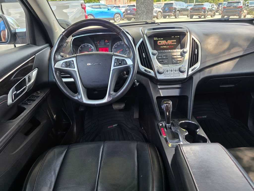 Used 2013 Quicksilver Metallic GMC Denali image 24