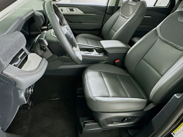 New 2026 Ford Explorer Active